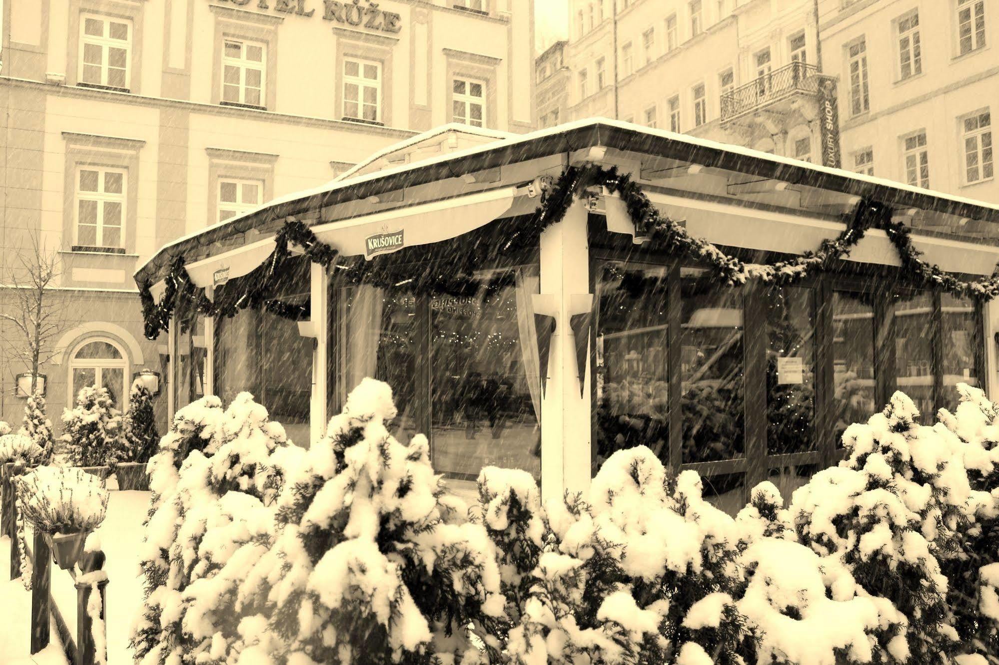 Hotel Malta Karlovy Vary Exterior photo